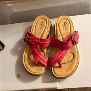 Clarks  women Bright Red Sandals. Size 7